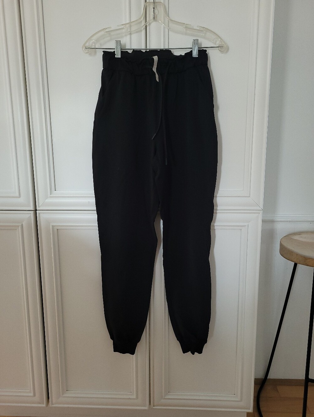 LULULEMON ON THE FLY JOGGER SZ4